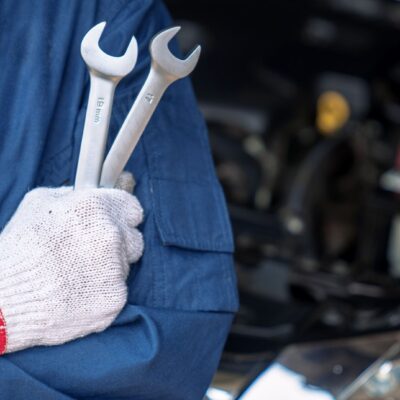 Wozu kann eine regelmäßige Fahrzeugwartung beitragen